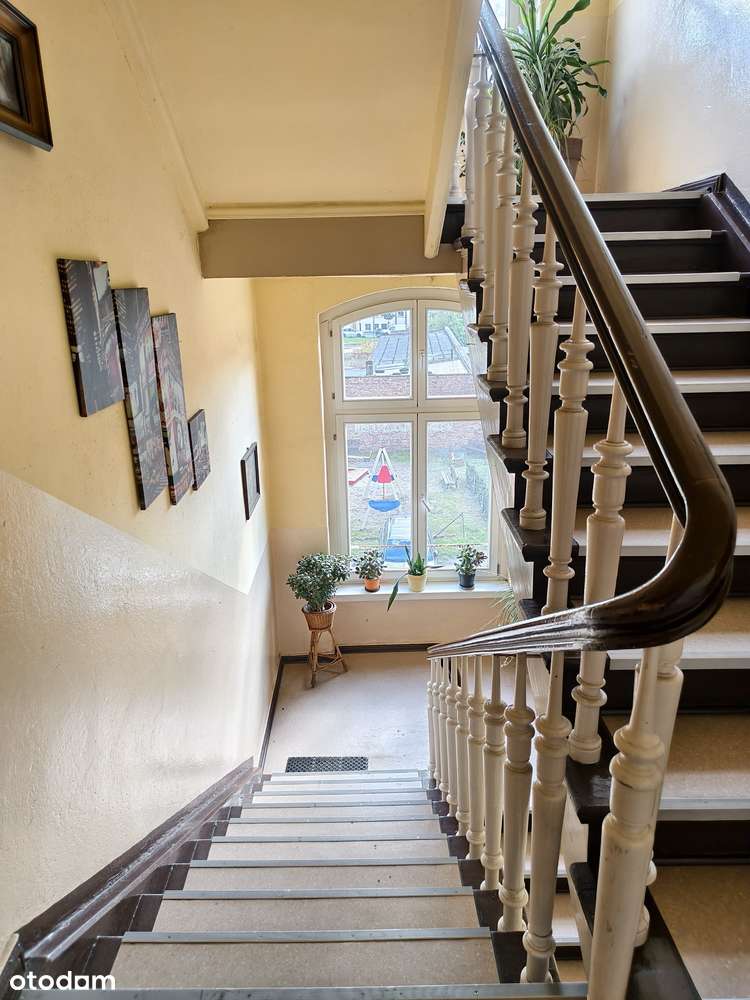 OKAZJA. Atrakcyjne mieszkanie 3 pokojowe w centrum Leszna na sprzedaż.-18