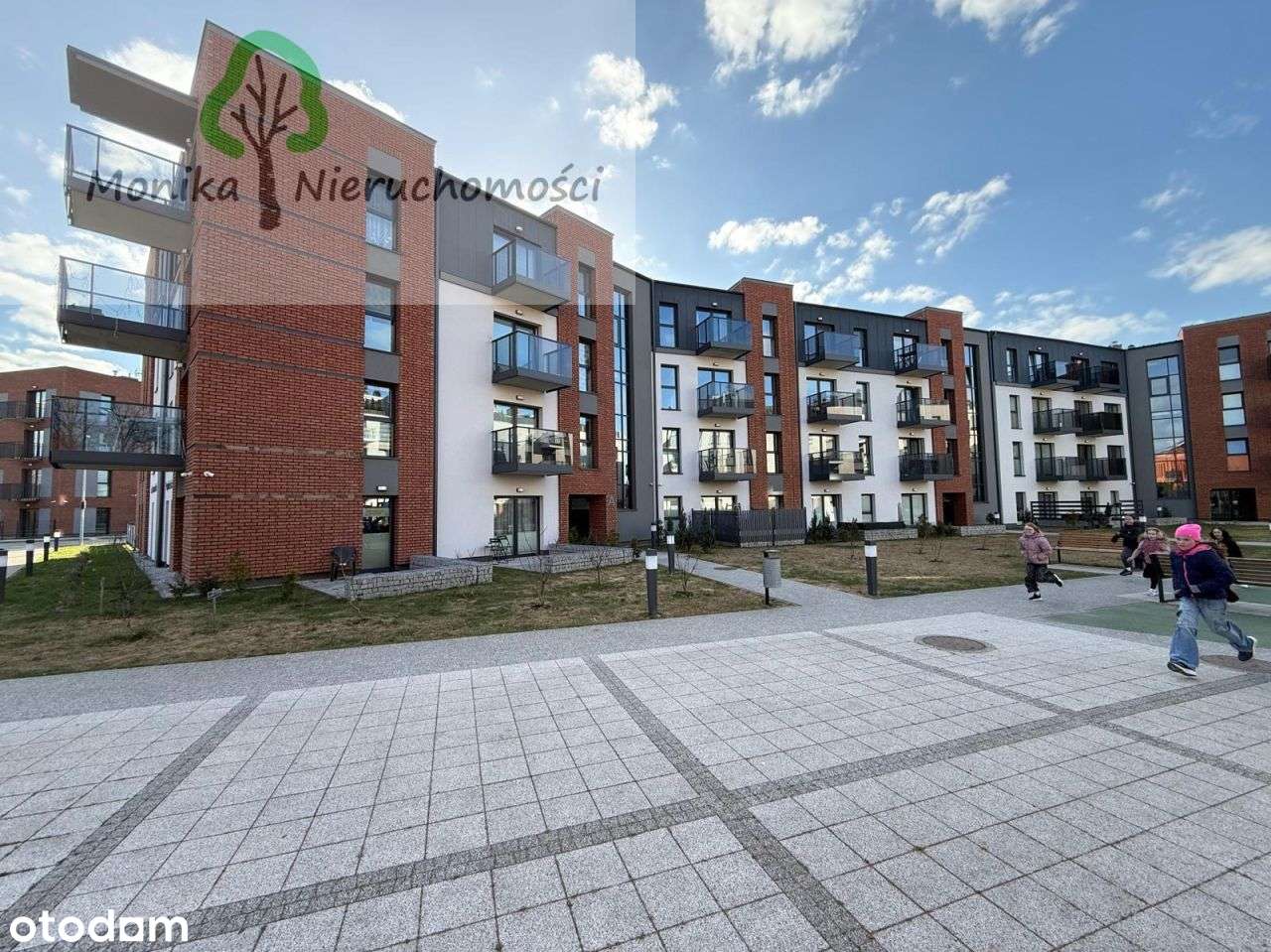 Osiedle Residense - mieszkanie z miejscem w hali-2