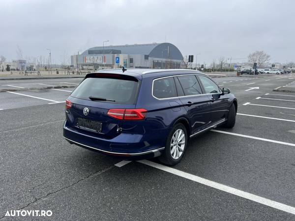 Volkswagen Passat Variant 2.0 TDI DSG R Executive - 25