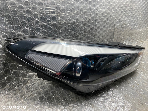 LAMPA PRAWA FULL LED HYUNDAI TUCSON III 92102-D7200 - 2