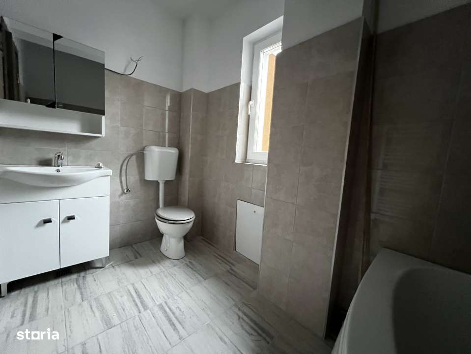 Apartament de 3 camere, 66mp, 2 bai, zona Cetatii-3