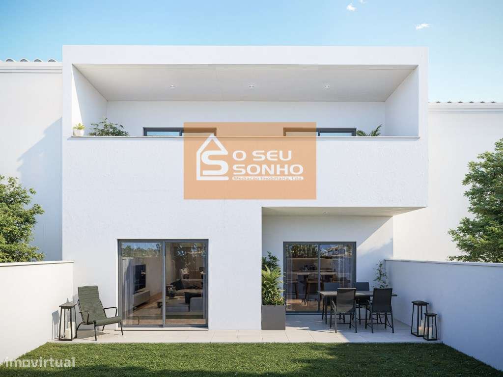 Lote com Projeto Aprovado para Moradia T4 no Centro de São Brás de ... - Grande imagem: 4/13