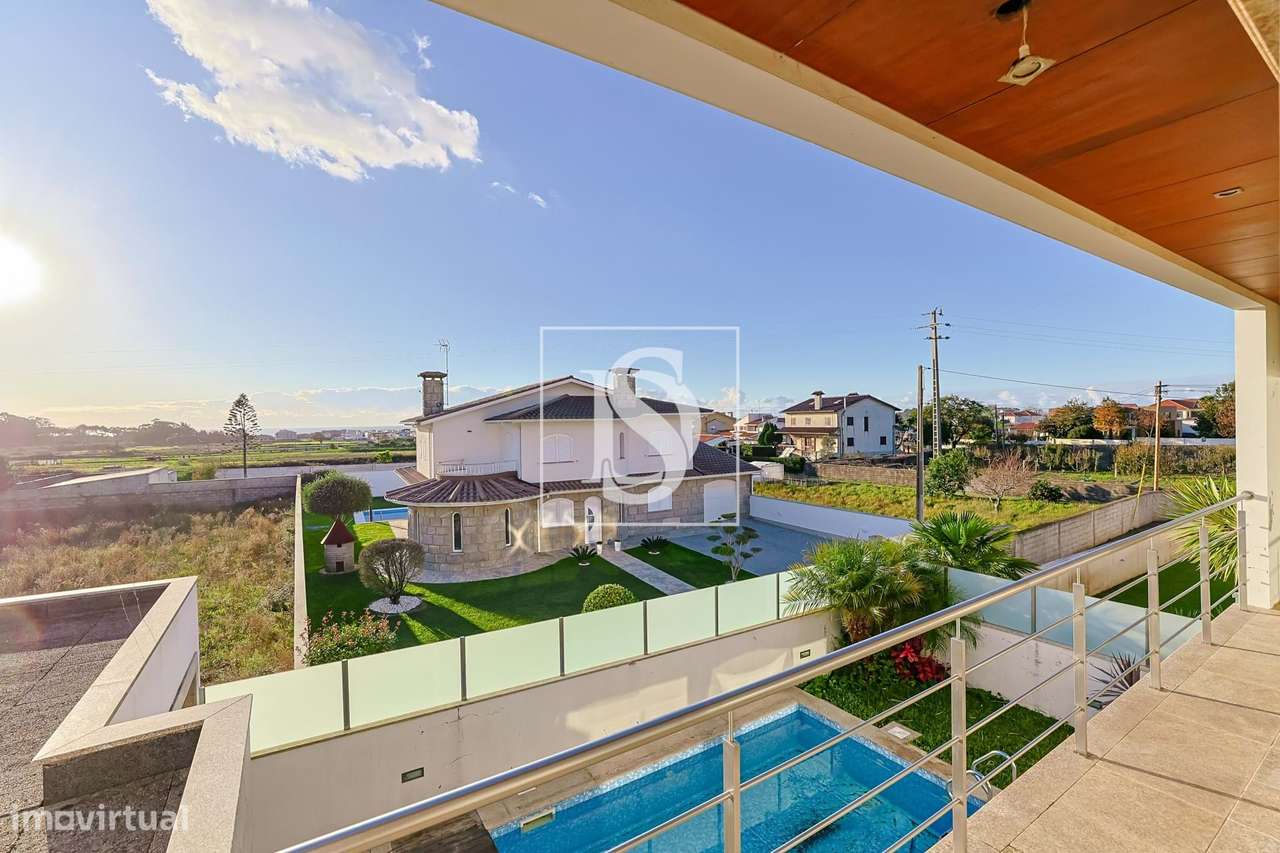 Moradia T4 c/ Piscina, com Vista Mar –  Esposende-21