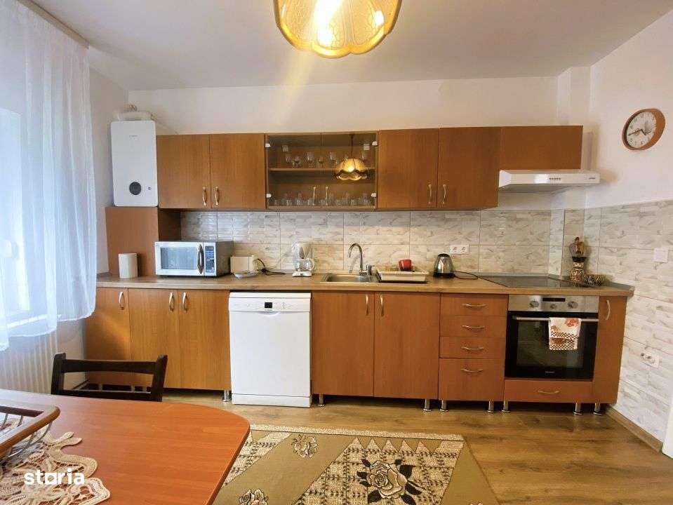 Casa cu 2 camere la curte in zona Piata Cluj - Imagine principală: 4/8