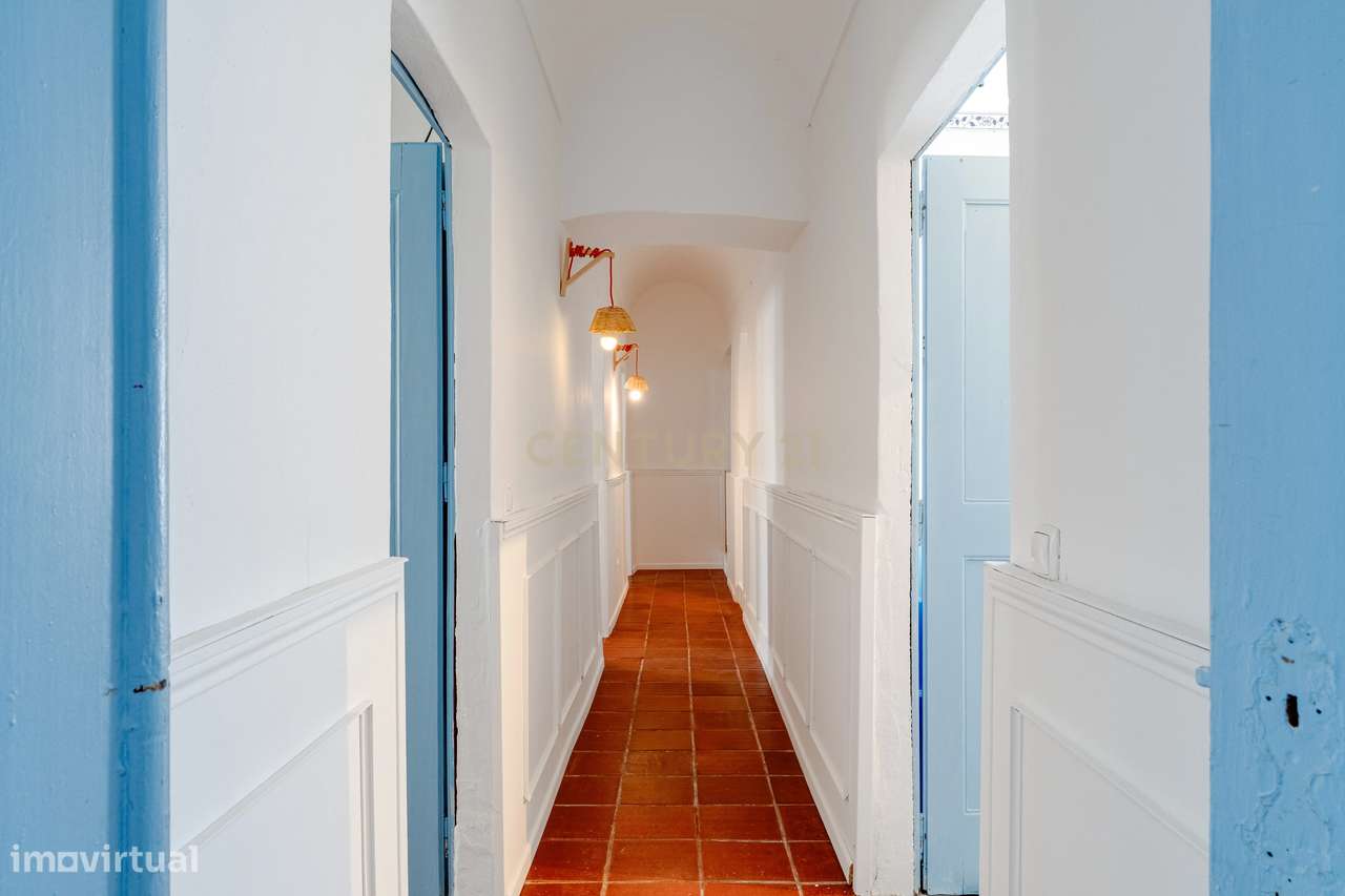 Moradia tradicional alentejana no coração de PEROLIVAS / Reguengos de-8