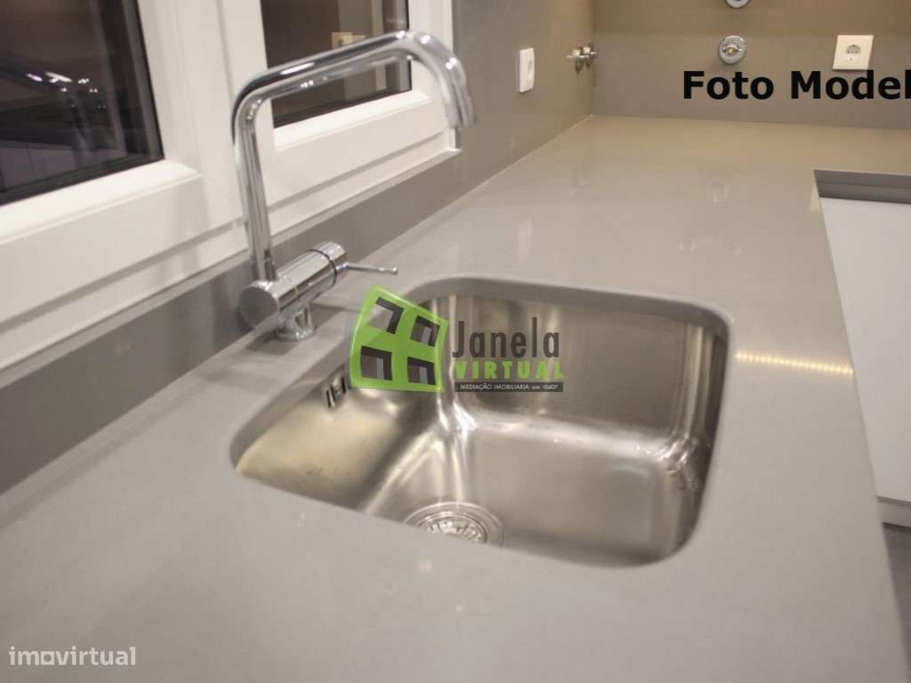 Moradia Geminada T3 Nova - Quinta do Conde - Grande imagem: 3/51