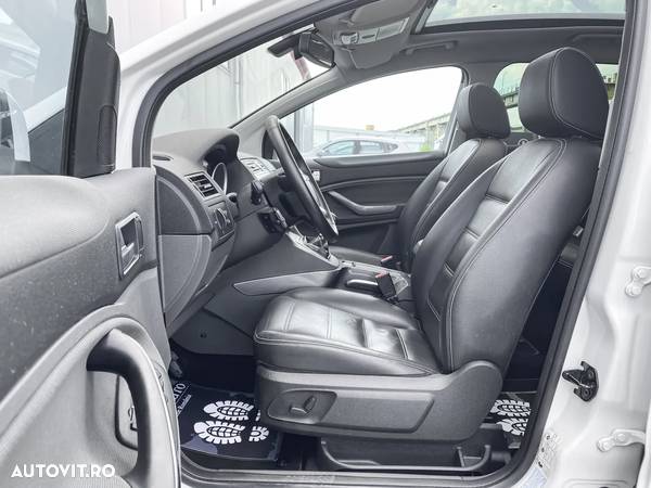 Ford Kuga 2.0L TDCi DPF Titanium - 8