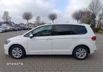 Volkswagen Touran - 9