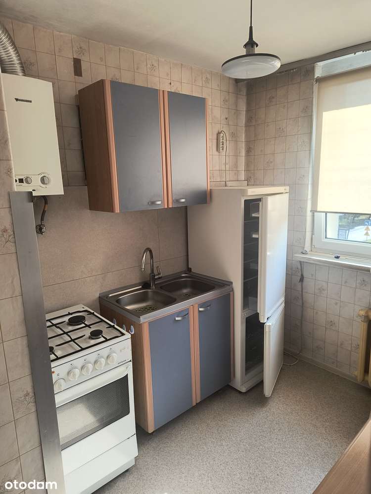 Trzy pokoje na drugim piętrze z dużym tarasem w okolicy "Tęczy" !-5