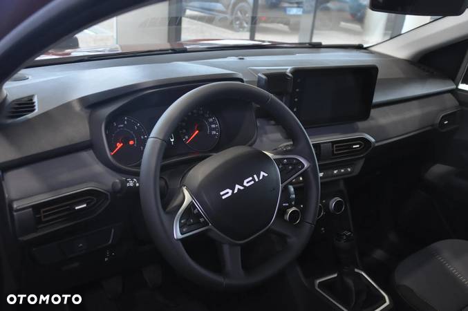 Dacia Jogger 1.0 TCe Extreme 7os - 17