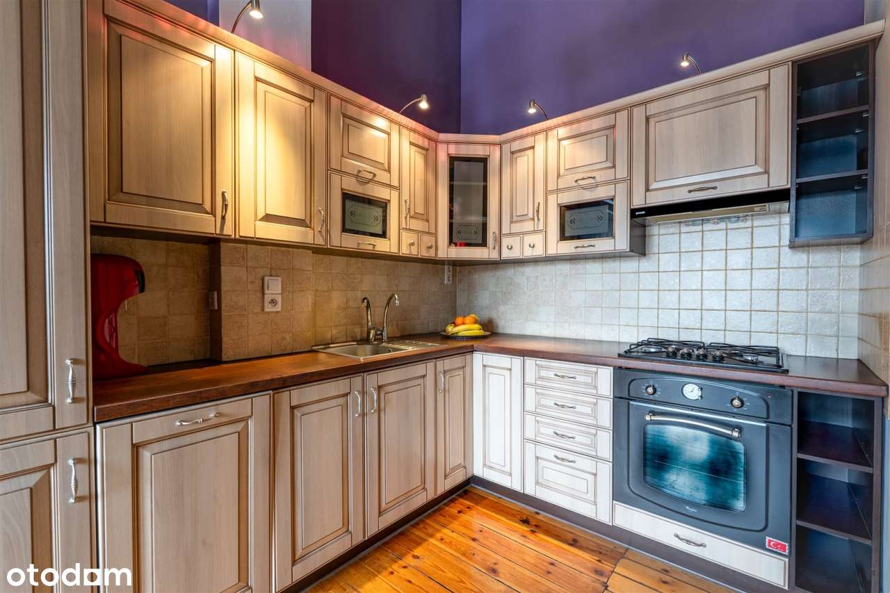 Reprezentacyjna KAMIENICA na Krzykach – unikatowe 76 m, wysokie sufity-3