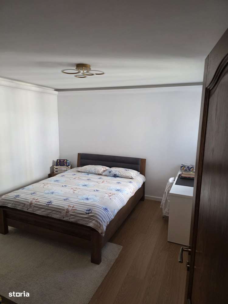 Apartament 4 camere, Faleza Nord - Imagine principală: 4/8