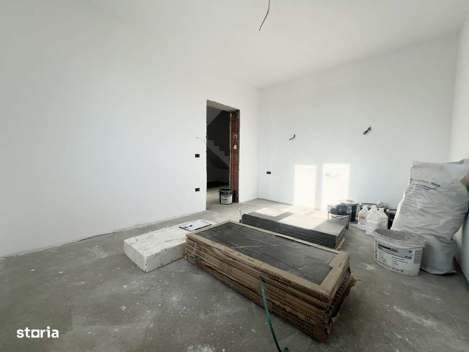 Duplex, 130mp utili, 250mp teren, 4 Camere, Constructie Noua -  Giarma - Imagine principală: 5/17