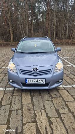 Toyota Verso 2.0 D-4D Luna 7os - 14