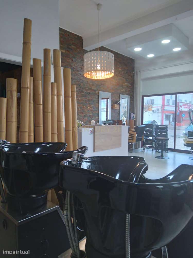 Trespasse de Espaço Comercial – Zona Emblemática da Costa da Caparica-15