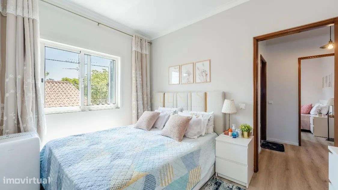 Moradia Bi-Familiar em Merlim Sampaio - Braga - Grande imagem: 4/26