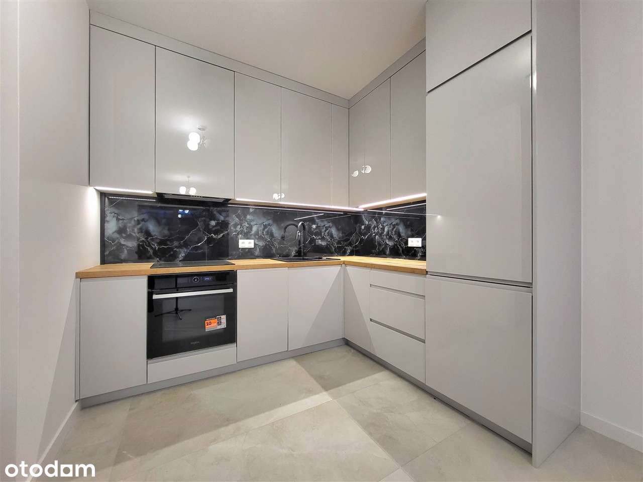 Mieszkanie w dzielnicy Parkitka.-3