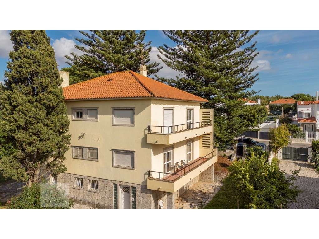 Andar de Moradia T4 em Carcavelos a poucos metros da praia-13