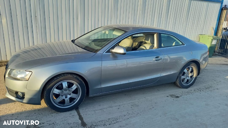 Dezmembrari Audi A5 coupe 2.0TDi caha / volan stanga - 14