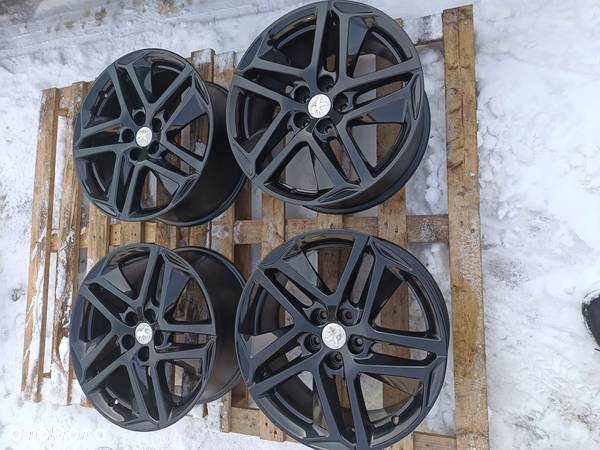 Peugeot 308 T9 Felgi 18" 5x108 ET48 8J Jak nowe CZARNE 9677989877 - 1