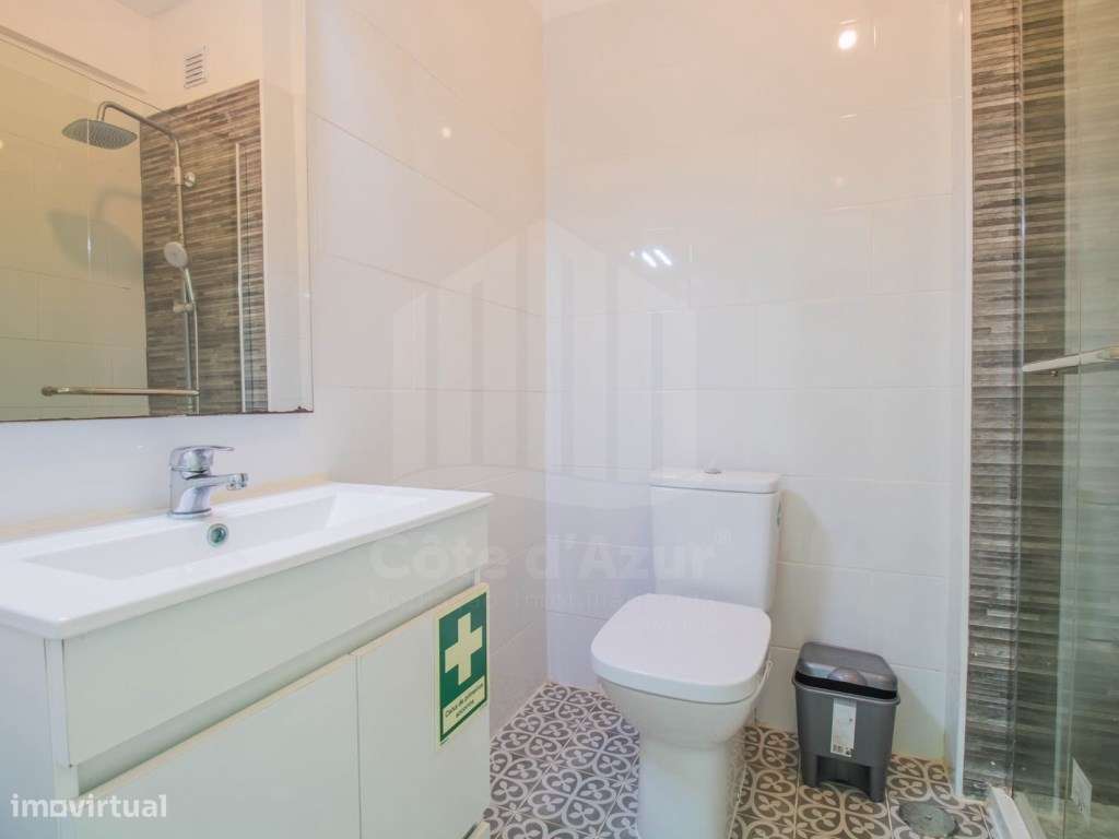 Apartamento T2 - Vista Mar - Sesimbra-8
