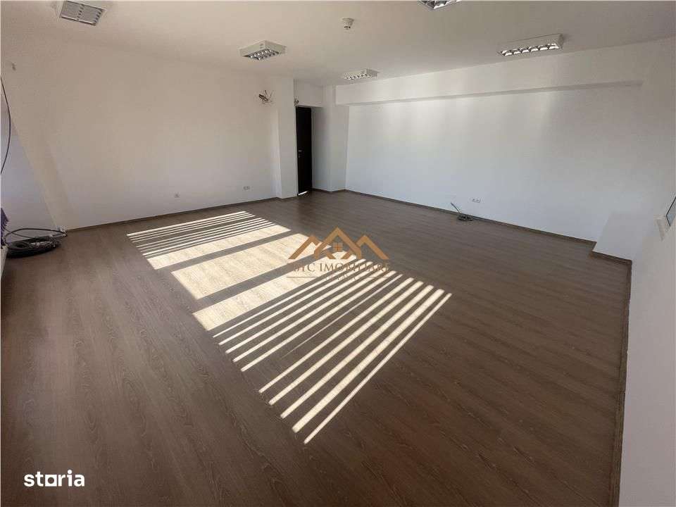 Spatiu Birouri | Parcare | 100mp - Imagine principală: 3/9