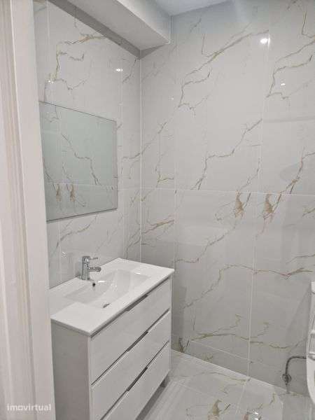 Alugo apartamento T3 - Grande imagem: 4/8