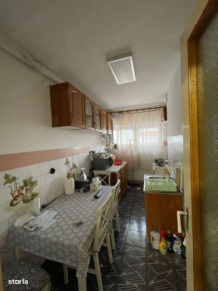 Apartament 2 camere, et9/10, Zona Semicentrala-Gara Mare - Imagine principală: 4/8