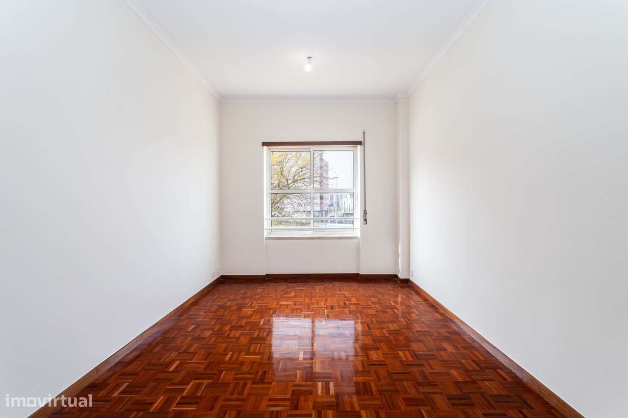 Apartamento T2 para Arrendamento em Telheiras – 70 m² | Garagem | Arre - Grande imagem: 4/25