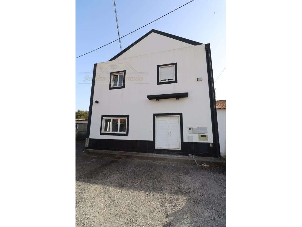 Apartamento T1 COMPLETAMENTE NOVO-23