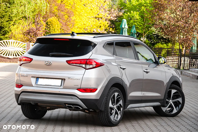 Hyundai Tucson - 10