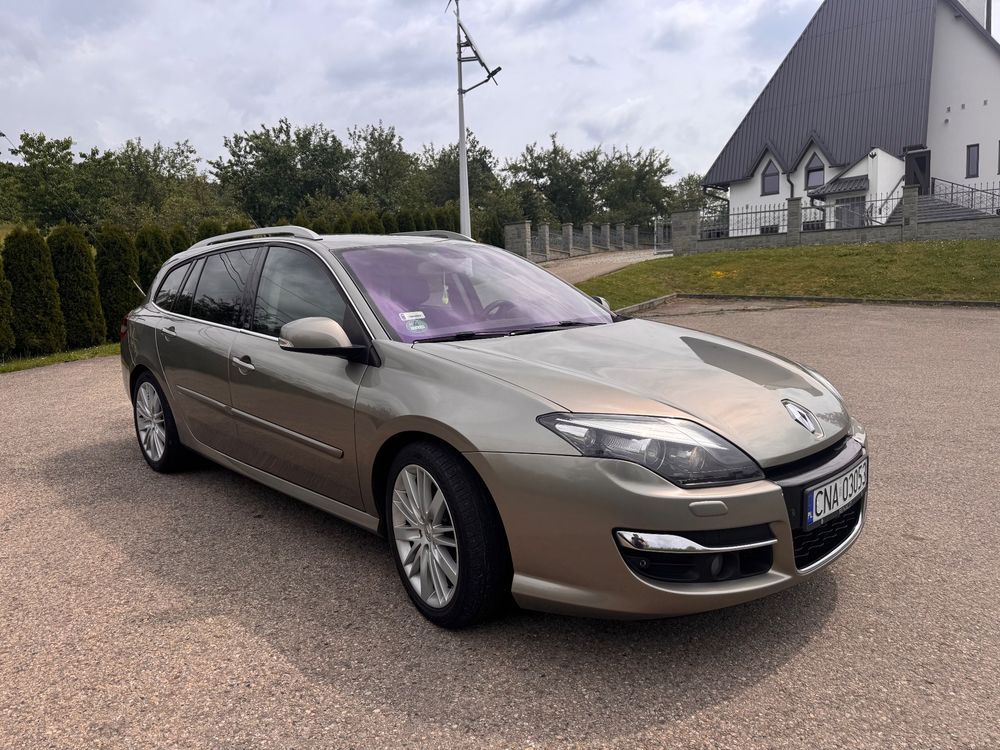 Renault Laguna III (2007-) 2.0 dCi Initiale 2011