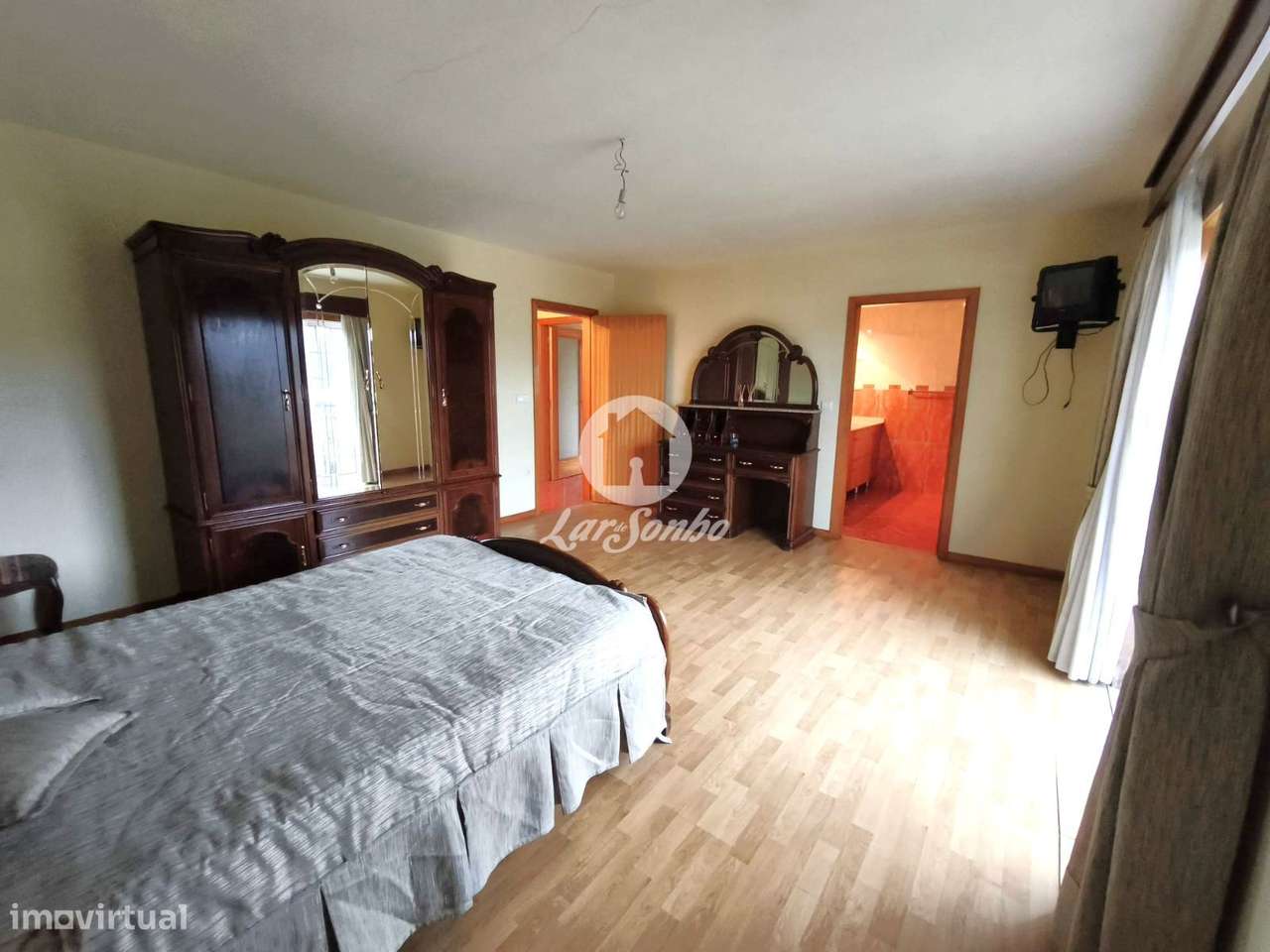 Moradia T3 com jardim em Barcelos-16