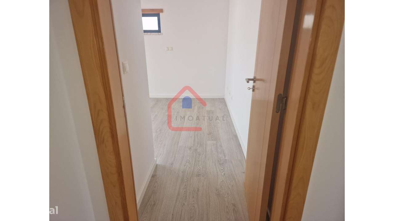 Moradia Isolada em Almada-27