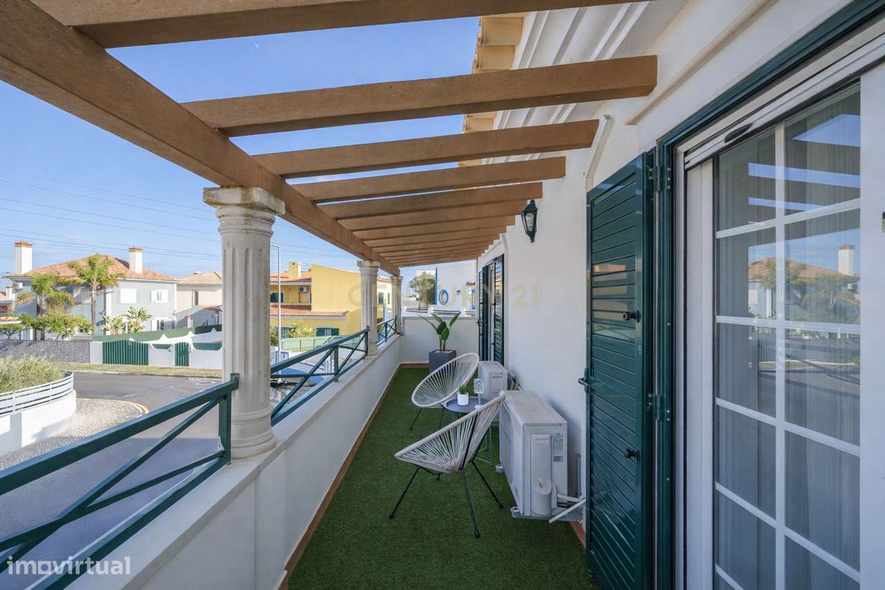 Moradia T4 de charme no Vale Ana Gomes, em Setúbal-21