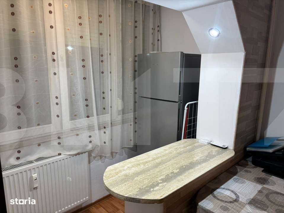 Garsoniera de vanzare, 37 mp utili, zona Confectii - Imagine principală: 3/8