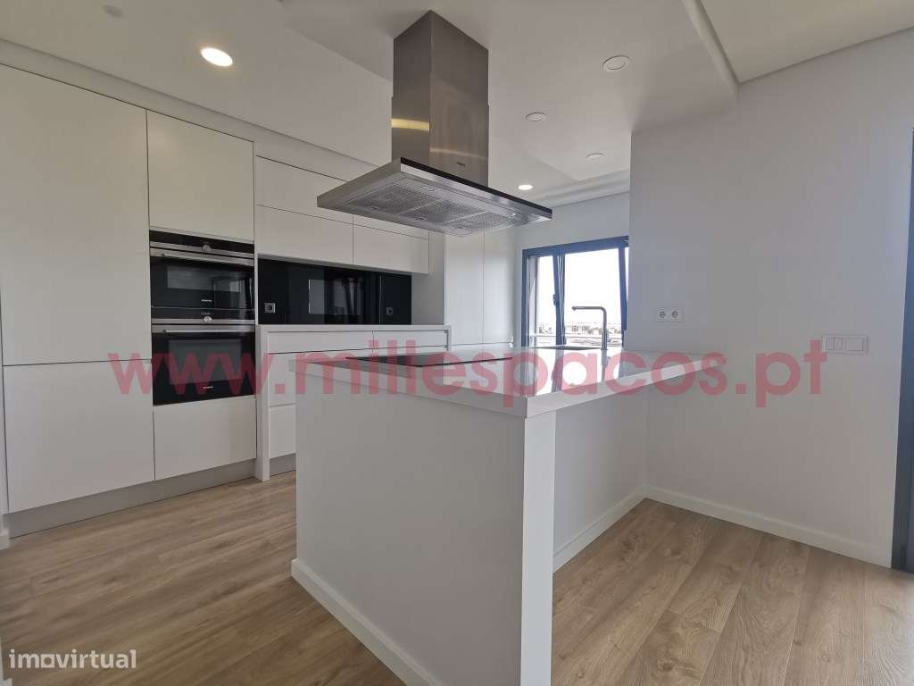 Duplex T4 ( 4 quartos-2 suites, + 2 salas ) com box e terraço - Grande imagem: 5/48