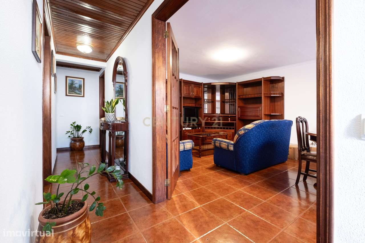 Moradia Típica Madeirense com Potencial Único – Piornais, Funchal-20