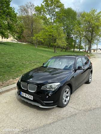 BMW X1 - 1