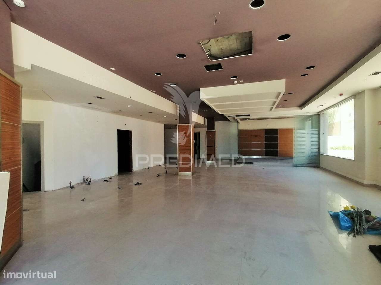 Espaço Multiusos Para Serviços - Grande imagem: 3/25