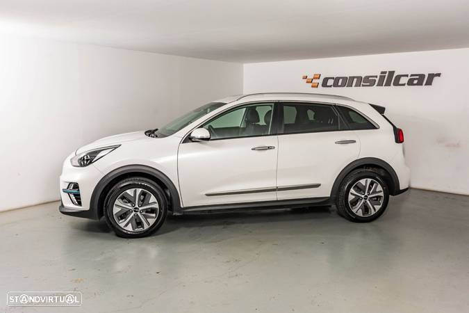 Kia e-Niro EV 64kWh Tech - 6