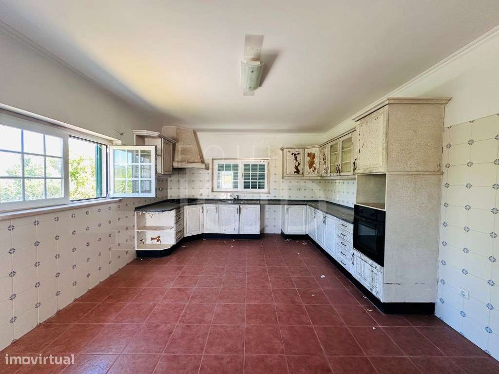 Moradia T5 com Garagem e Terreno Amplo - Quinta do Pinheirinho, San...-30