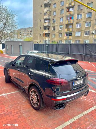 Porsche Cayenne S E-Hybrid Platinum Edition - 7