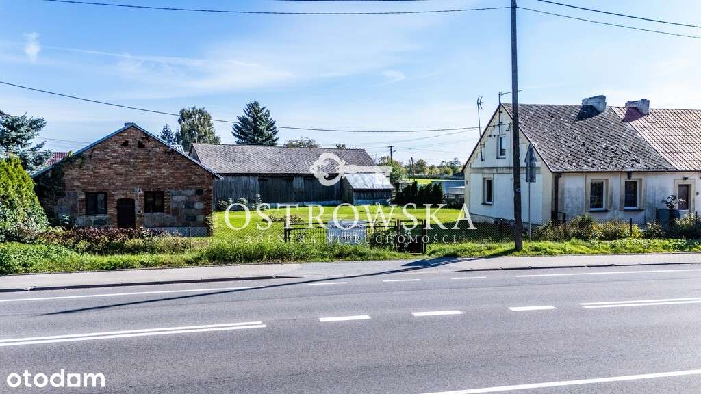 Działka budowlana z połówką bliźniaka i budynkami - Pełny obrazek: 5/11