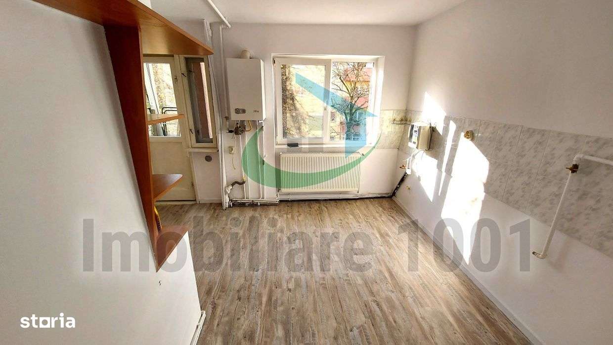 Apartament 4 camere, Moldovei, etaj 2, construcție cărămidă-3
