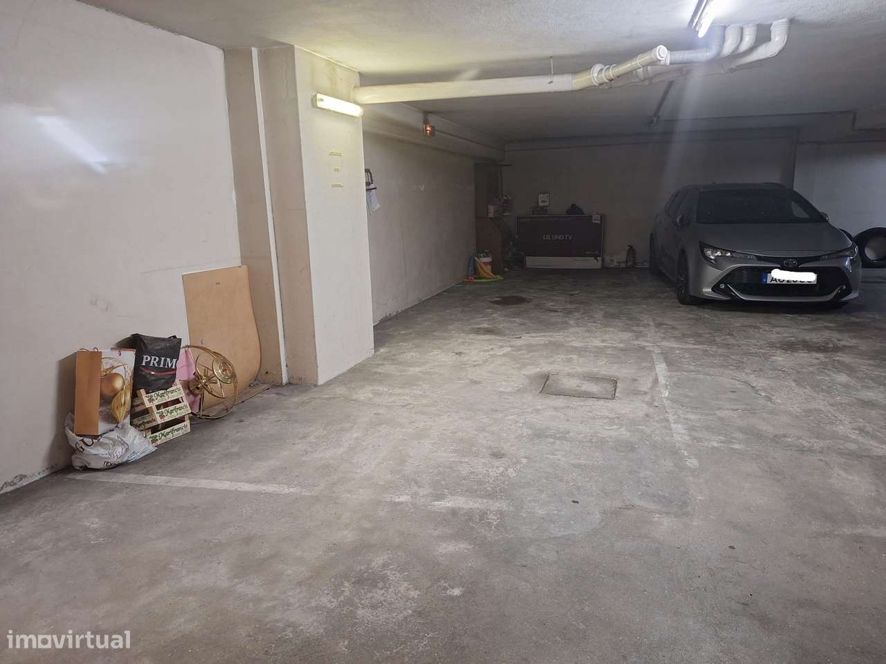 CPM25010 garagem 26m2  p 2 viaturas próx Macdonalds Vilar Paraiso V12 - Grande imagem: 1/17