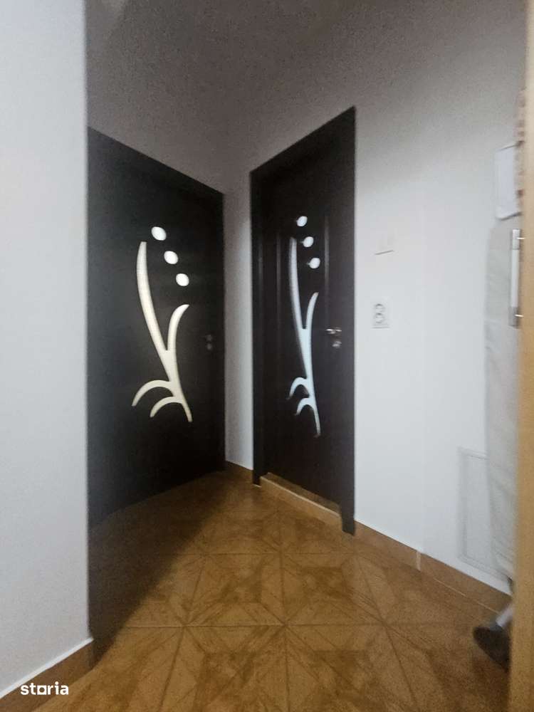 2 camere,  confort1 sporit,  Centru Pizza-Marina - Imagine principală: 4/11