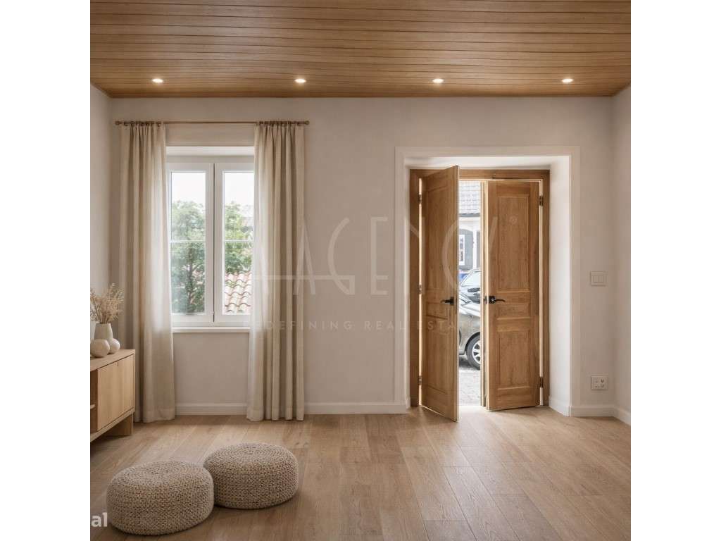 Prédio para Remodelação Total em Zona Central do Montijo-20