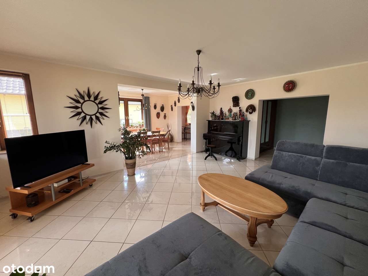 Idealny dom do zamieszkania i biznesu – Gniezno-11