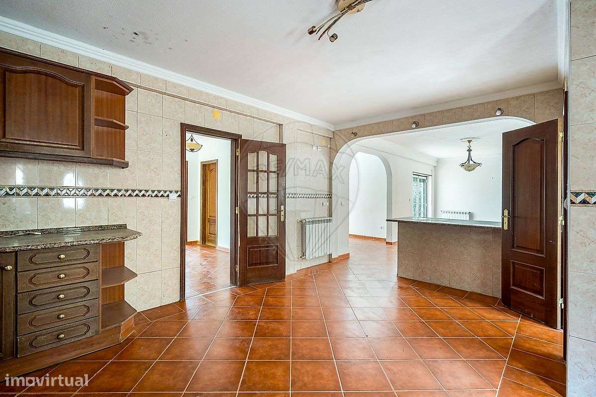 Moradia T5 para venda - Grande imagem: 3/17